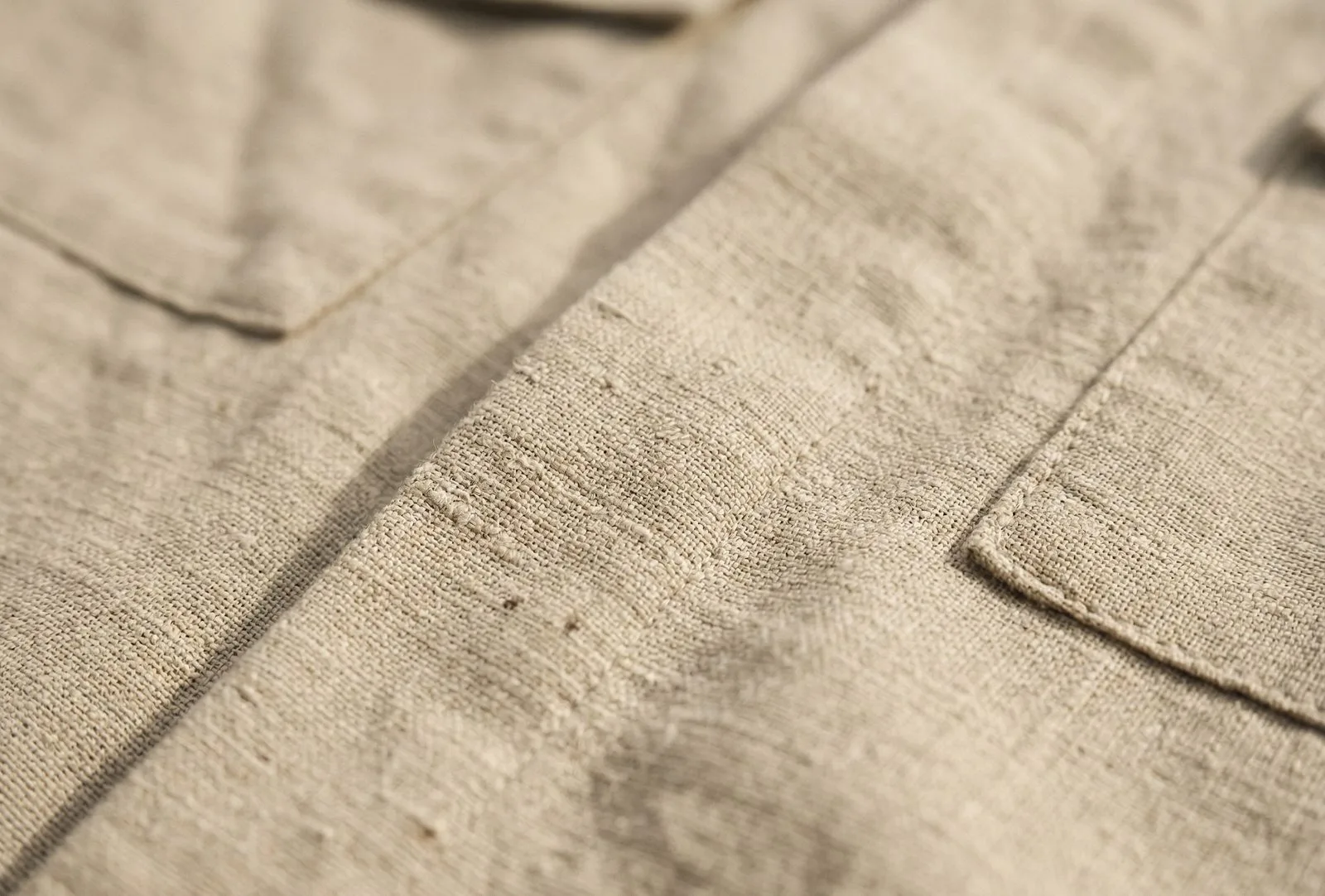 Linen against skin — hollow flax fibre pulling heat away